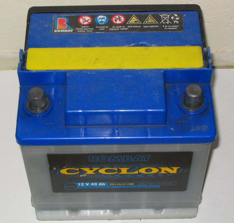 Battery maintenance and charging equipment